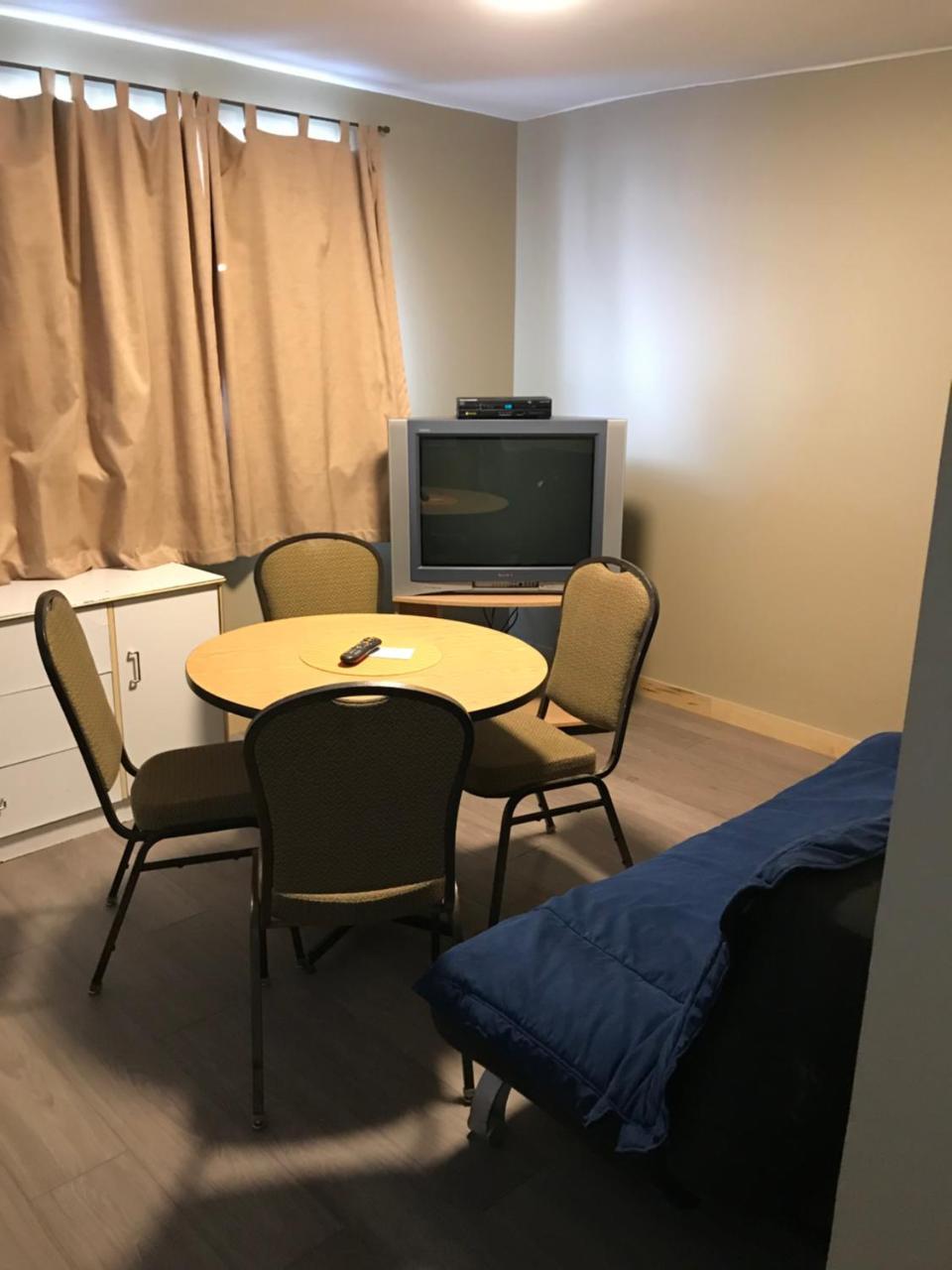 Motel La Siesta De Gascon Terrebonne Ngoại thất bức ảnh